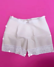 Load image into Gallery viewer, 100% Colombian Buttocks Enhancement Faja Shorts - Low Rise w/ Concealed Butt Lift